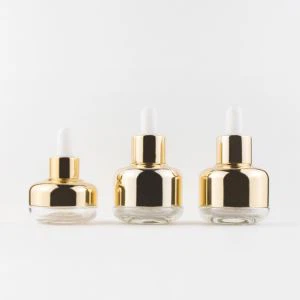 فاؤنڈیشن کی بوتل